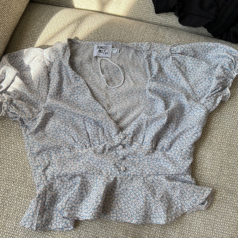 Princess Polly Floral Top Size 2
